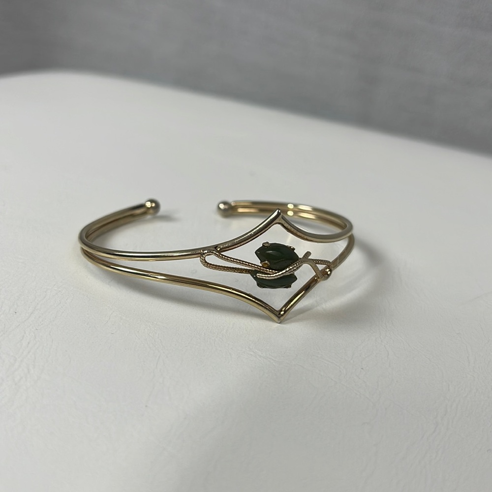 Vintage Golden Era  1/20th 12K GF Gold Filled Oriental Jade bangle Bracelet